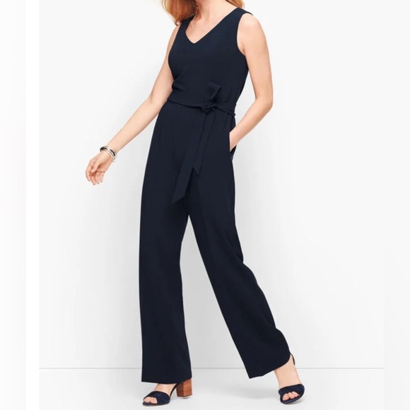 Talbots Easy Travel Jumpsuit Size 6 Wide Leg Blue Pockets NWT belted sleeveless - Picture 1 of 8